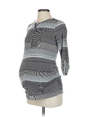 Liz Lange Maternity 3/4 Sleeve Top (view 1)