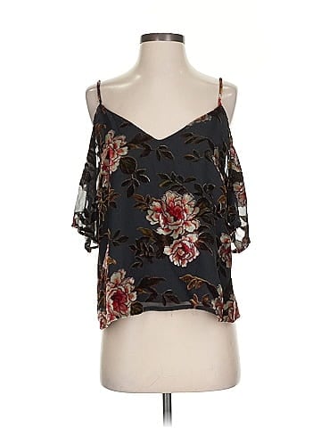 Cupcakes & Cashmere Sleeveless Blouse (view 1)