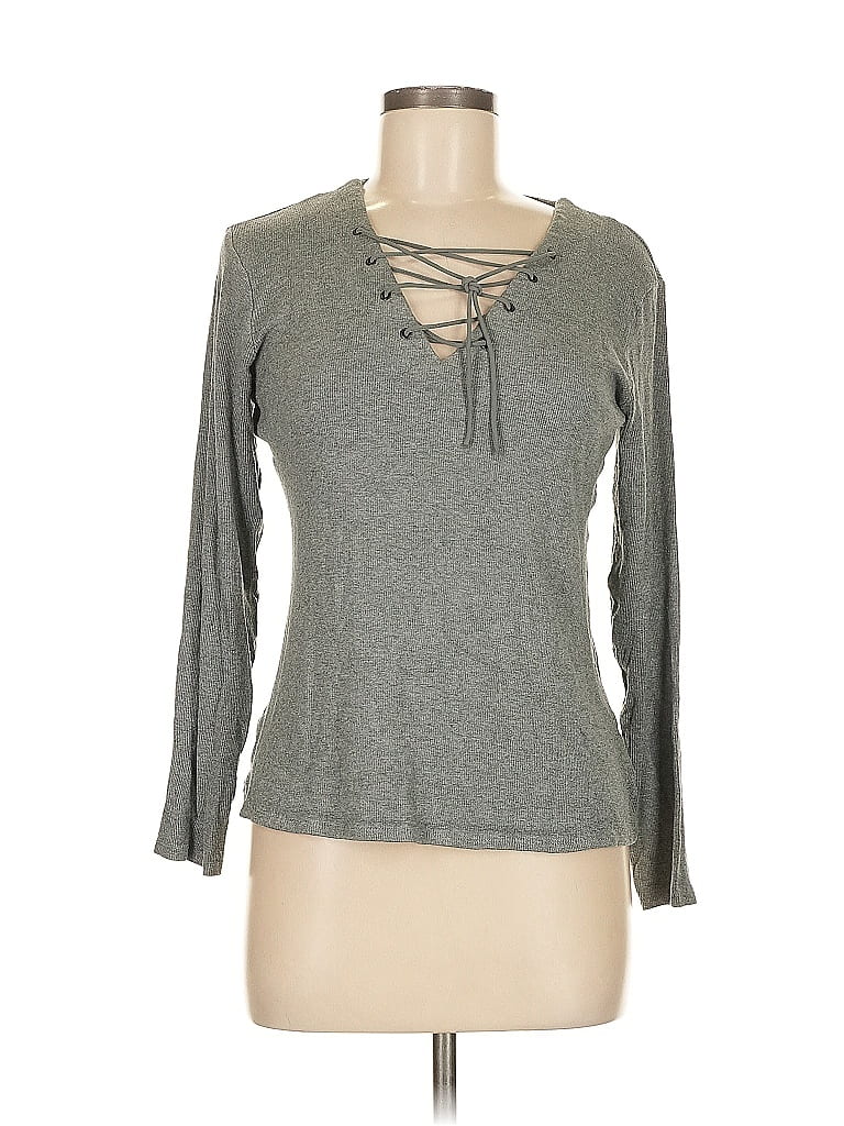 Pre-owned Who What Wear Long Sleeve Top Gray Keyhole Neckline Tops