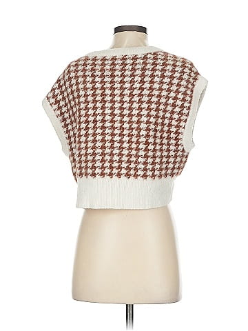 Kendall & Kylie Sweater Vest (view 2)
