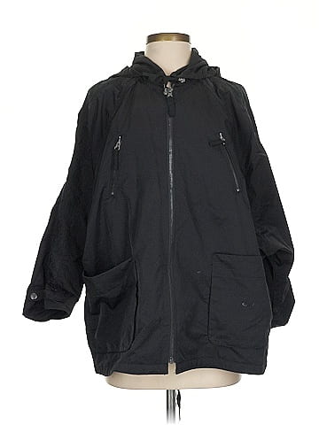 Hei Hei Raincoat (view 1)
