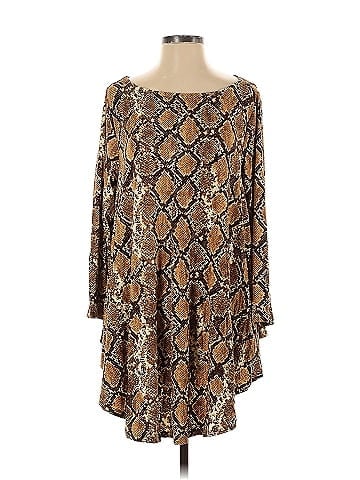 Roaman's Long Sleeve Blouse (view 1)