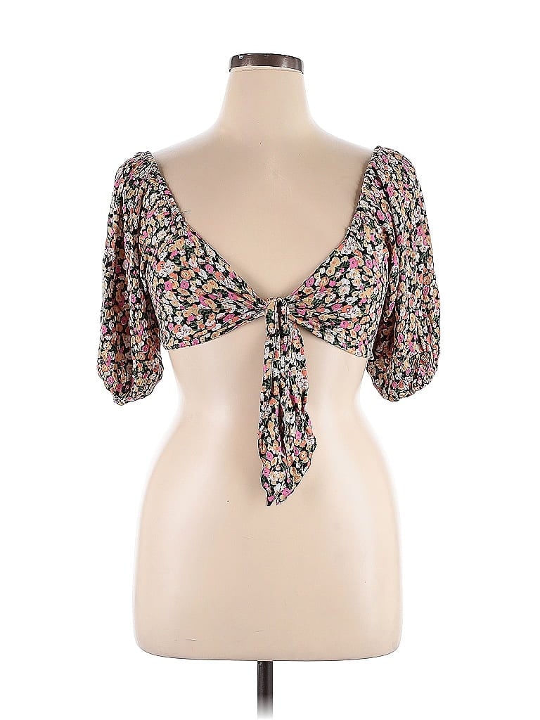 Click to view more detailed imagery on our partner's website Pre-owned Minkpink Short Sleeve Blouse In Pink