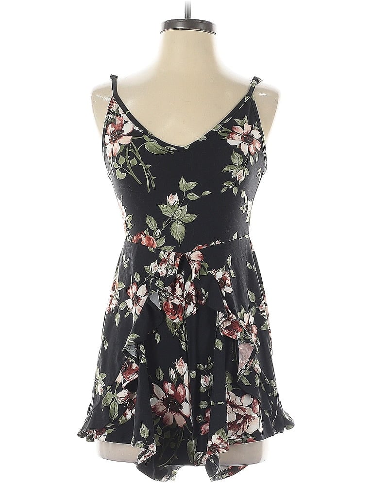 Pre-owned Charlotte Russe Romper In Black