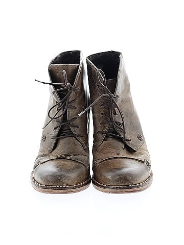 Charles David Boots (view 2)
