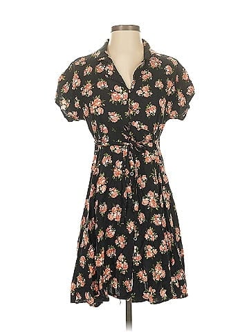 Hot Topic Casual Dress (view 1)