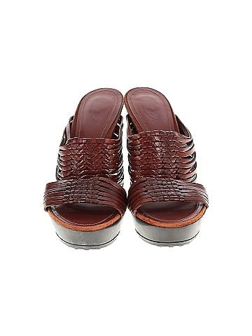 Tod's Heels (view 2)