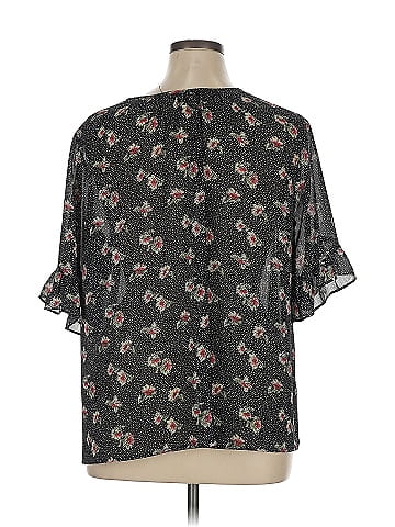 Fun2Fun Short Sleeve Blouse (view 2)