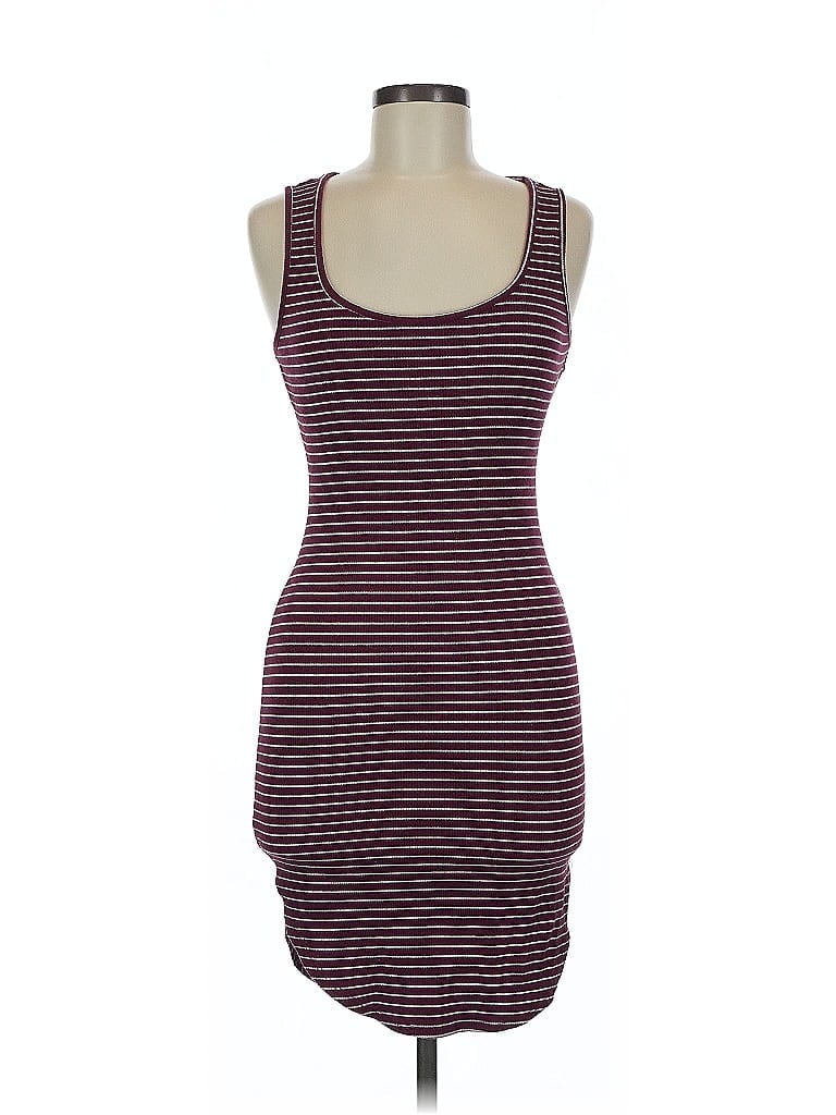 Pre-owned Ambiance Casual Dress In Burgundy