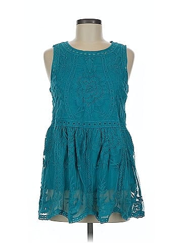 Entro Sleeveless Blouse (view 1)