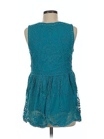 Entro Sleeveless Blouse (view 2)