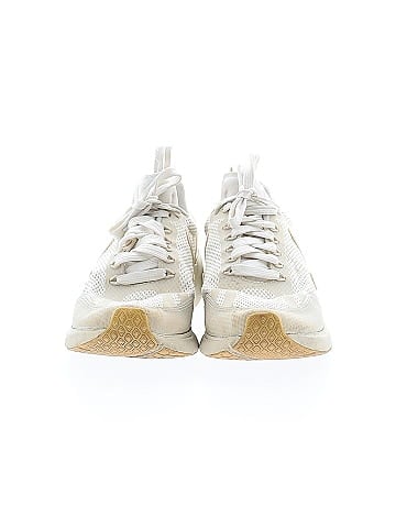 VEJA Sneakers (view 2)