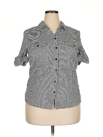 Emily Daniels 3/4 Sleeve Button-Down Shirt (view 1)