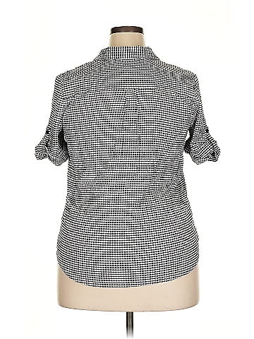 Emily Daniels 3/4 Sleeve Button-Down Shirt (view 2)