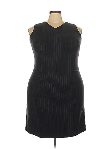 Amanda Smith Casual Dress (view 1)