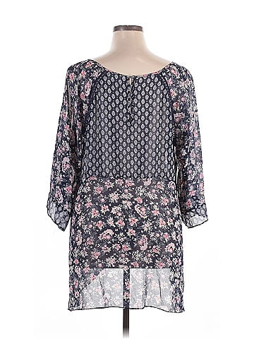 Jessica Simpson 3/4 Sleeve Blouse (view 2)
