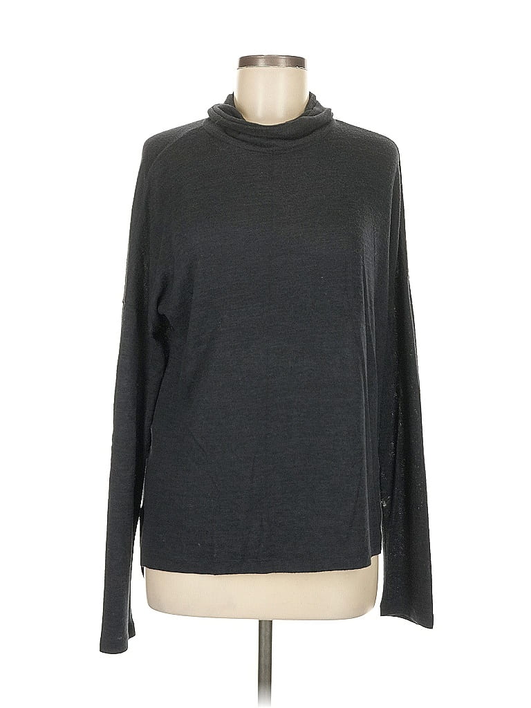 Click to view more detailed imagery on our partner's website Pre-owned Abercrombie & Fitch Long Sleeve Turtleneck In Gray