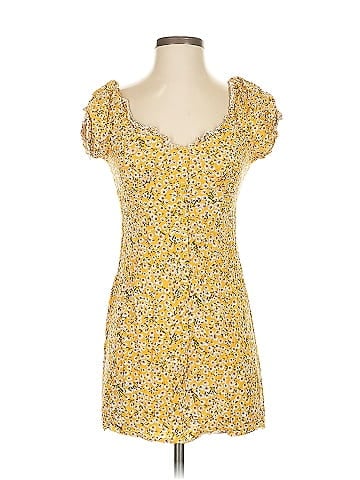 Polly Short Sleeve Top (view 1)