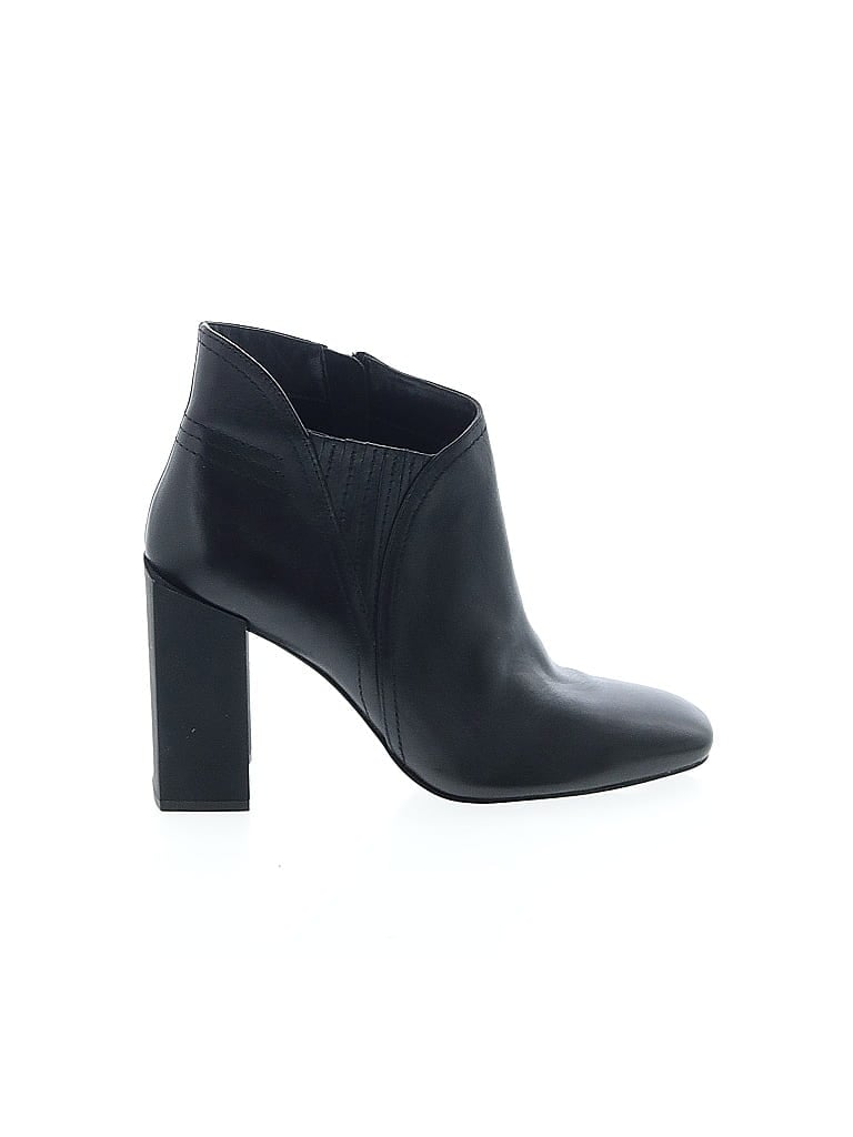 Pre-owned H By Halston Ankle Boots In Black
