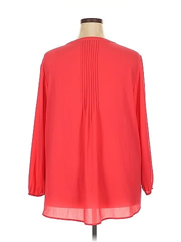 Signature Studio 3/4 Sleeve Blouse (view 2)
