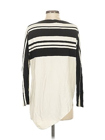 St. John Pullover Sweater (view 2)