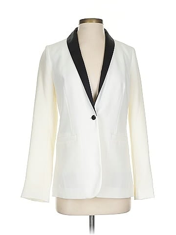 Jennifer Lopez Blazer (view 1)