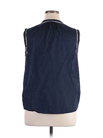 Jones New York Signature Sleeveless Button-Down Shirt (view 2)
