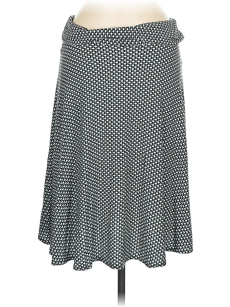 Pre-owned Max Studio Casual Skirt In Green