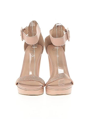 Y-Not? Heels (view 2)