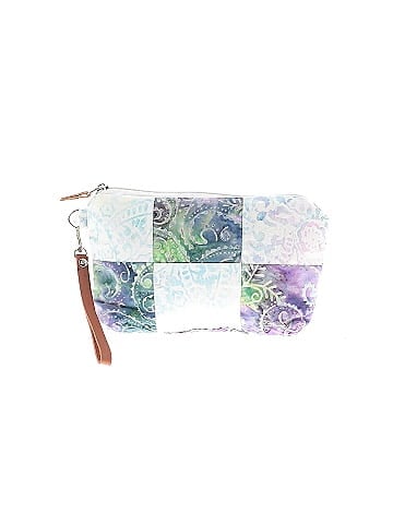 Unbranded Wristlet (view 1)