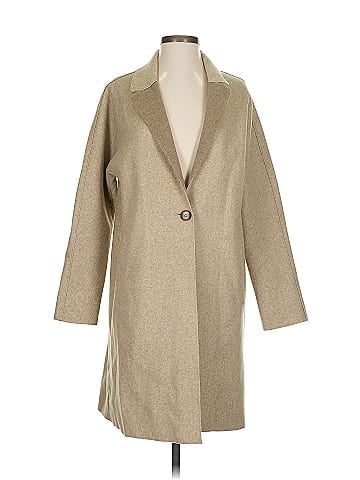 Bernardo Coat (view 1)
