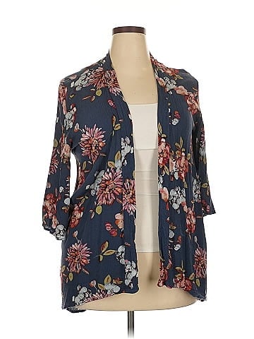 Pink Clover Kimono (view 1)