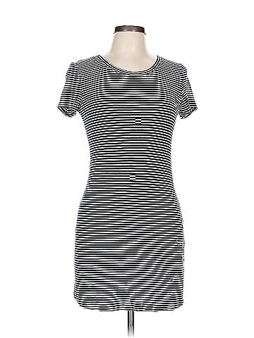 Heart & Hips Casual Dress (view 1)
