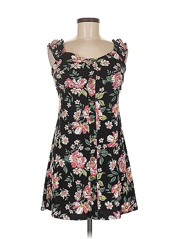 No Boundaries Casual Dress (view 1)