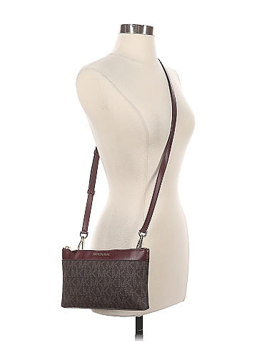 MICHAEL Michael Kors Leather Crossbody Bag (view 2)