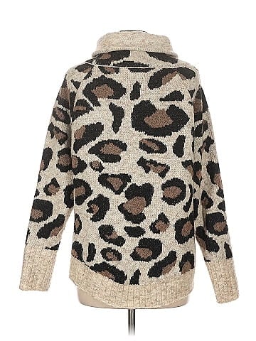RD Style Turtleneck Sweater (view 2)
