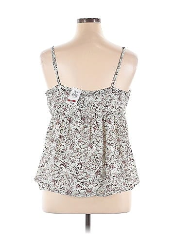 Daytrip Sleeveless Blouse (view 2)
