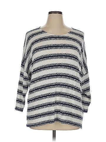 TWO by Vince Camuto 3/4 Sleeve T-Shirt (view 1)