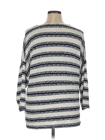 TWO by Vince Camuto 3/4 Sleeve T-Shirt (view 2)