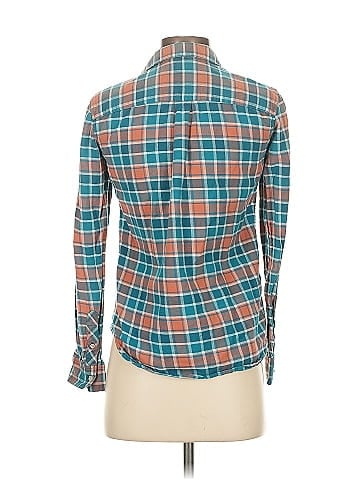 L.L.Bean Signature Long Sleeve Button-Down Shirt (view 2)