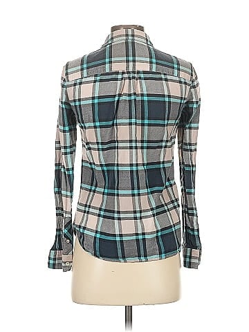 L.L.Bean Signature Long Sleeve Button-Down Shirt (view 2)