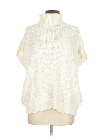 Lilla P Poncho (view 1)