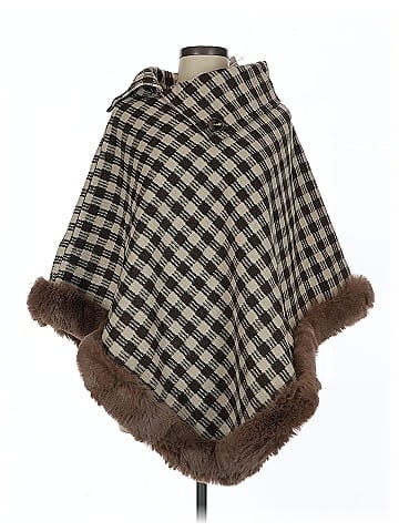 Top It Off Poncho (view 1)