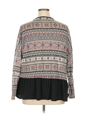 Oddi Pullover Sweater (view 2)