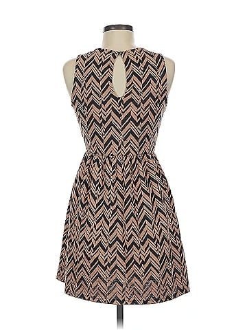 Everly Casual Dress (view 2)