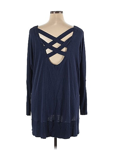 Venus Pullover Sweater (view 2)