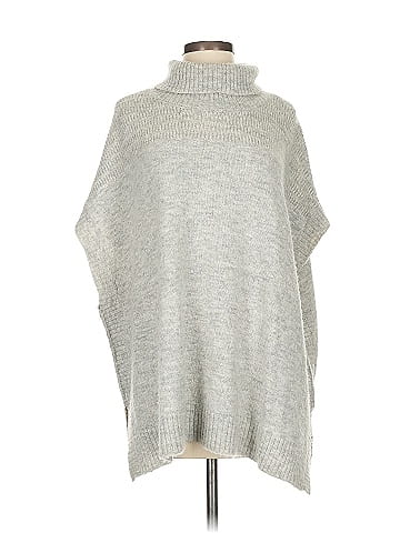 Dylan Poncho (view 1)