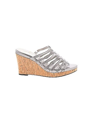 Me Too Wedges (view 1)