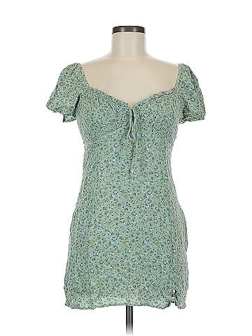 En Creme Casual Dress (view 1)
