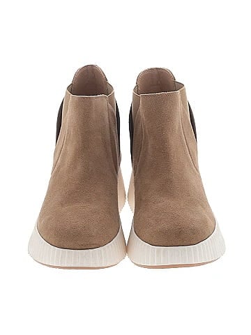 White Mountain Ankle Boots (view 2)